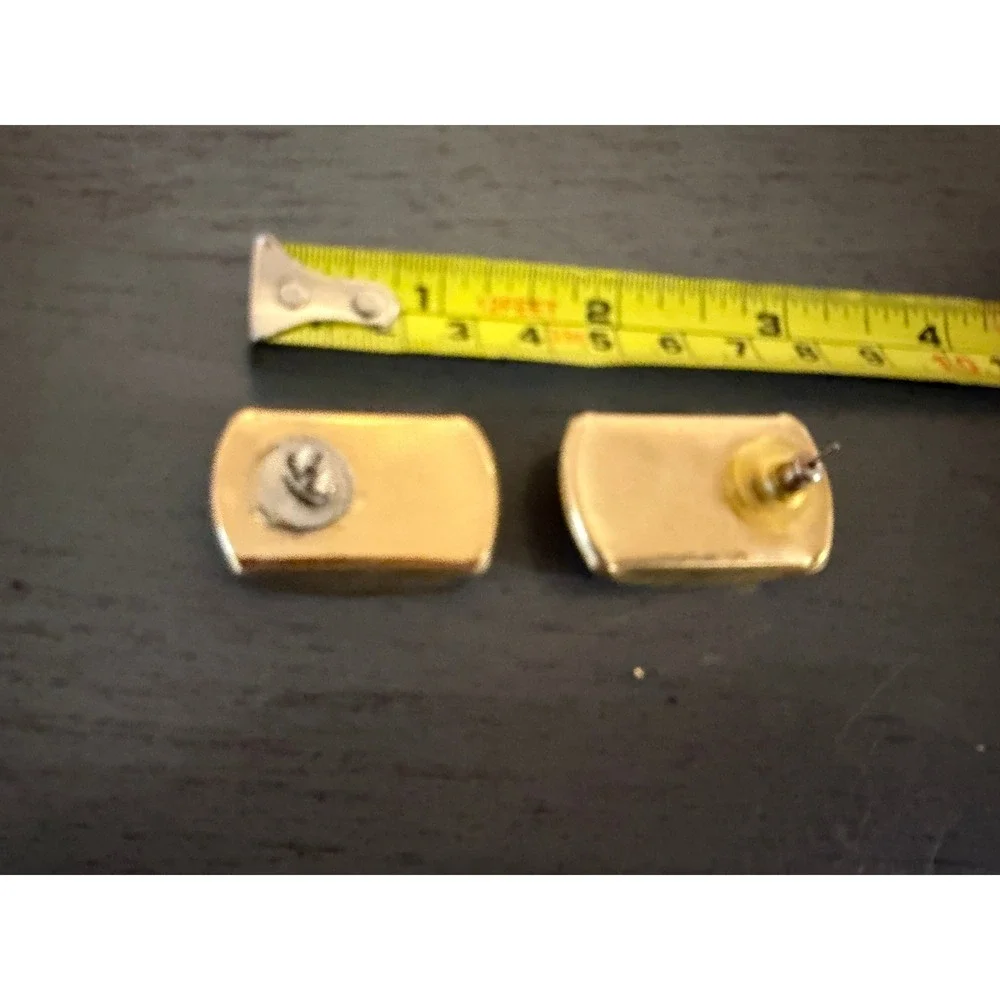 N/A vintage gold